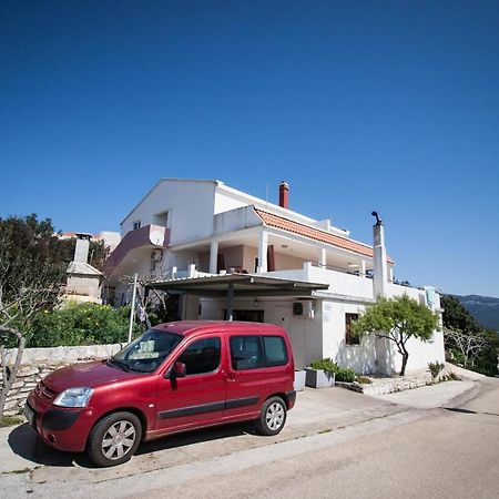 Apartments By The Sea Zavalatica, Korcula - 247 Bagian luar foto