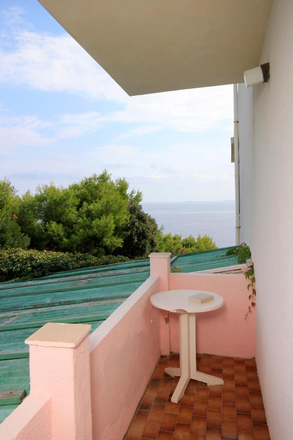 Apartments By The Sea Zavalatica, Korcula - 247 Bagian luar foto